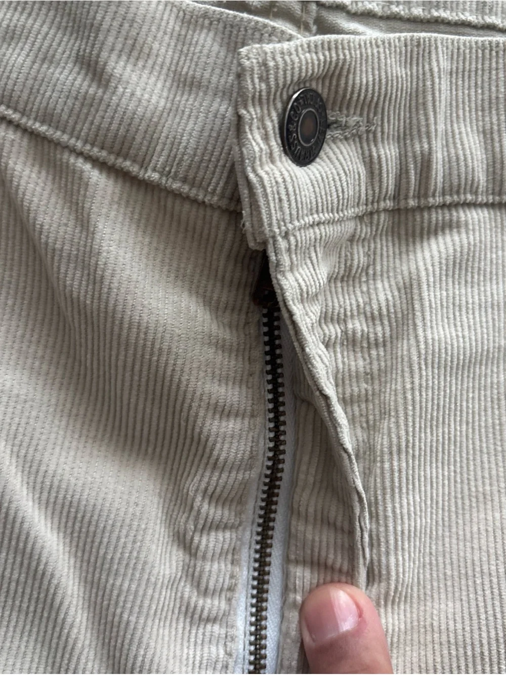Men's vintage Levi’s 551 white tab corduroy light beige straight pants 34/32